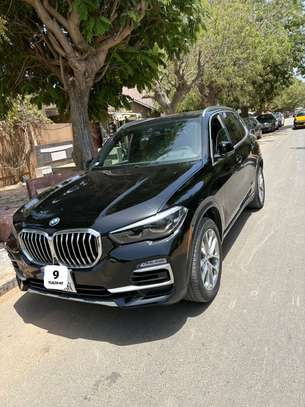 BMW X5 à louer sur Dakar image 7