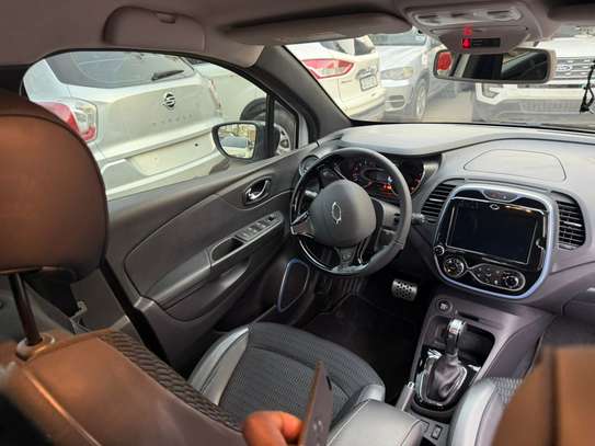 LOCATION RENAULT QM3 image 8