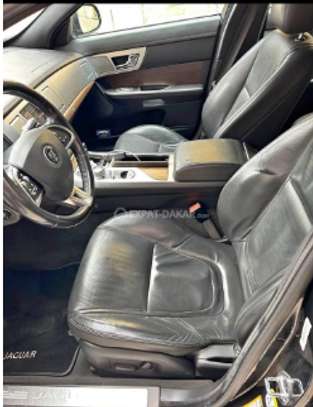 Jaguar Xf 2017 image 4