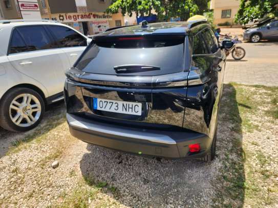 PEUGEOT 2008 DE 2025 (sous douane) image 6