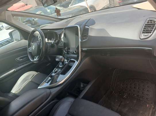 Renaul espace diesel automatique image 10