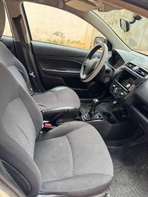 Mitsubishi Space star année 2019 image 2