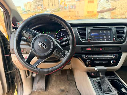 KIA CARNAVAL  : 2016 / 11 places image 10