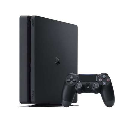 PlayStation 4 slim flash 12.50 avec 7 jeux 2 manette image 2