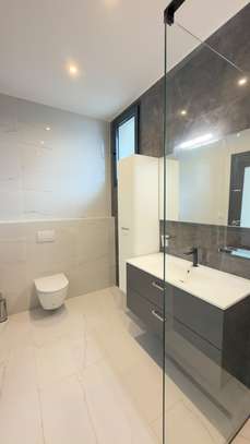 Appartement à louer aux Almadies de grand standing image 3