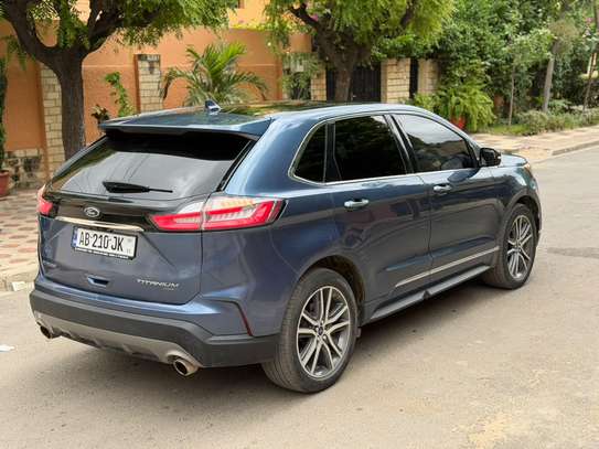 FORD EDGE TITANIUM 2019 image 9