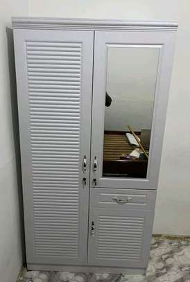 Armoire marron,noire ,gris et blanc image 6