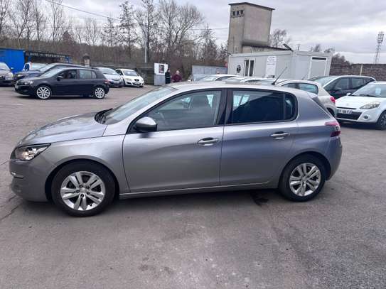 PEUGEOT 308  année 2016 image 5