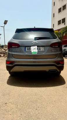Location Hyundai Santafé Sport image 9