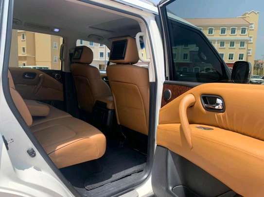 Nissan Patrol image 8