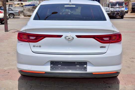 Marque Renault  modèle SM6 2017 image 7