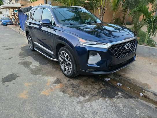 Hyundai Santafe 2020 image 3