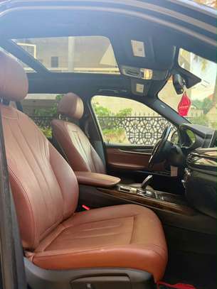 bmw x5 image 12