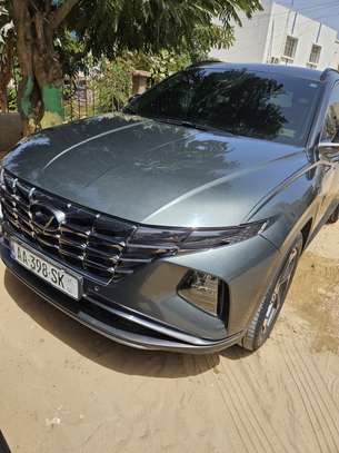 Hyundai Tucson 2022 Gris Automatique image 10