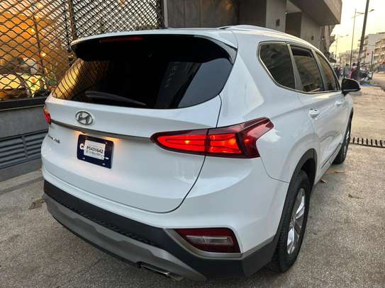 Hyundai santafè 2019 image 7