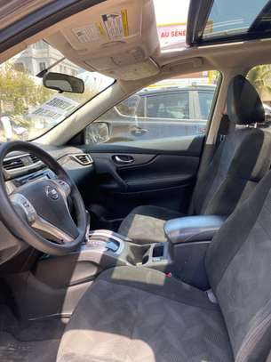 Nissan Rogue 2016 image 2