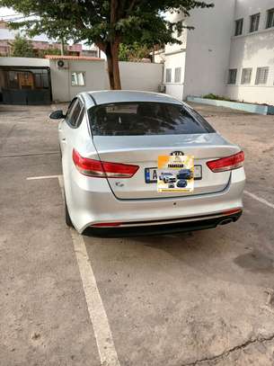 Location kia k5 full options image 3