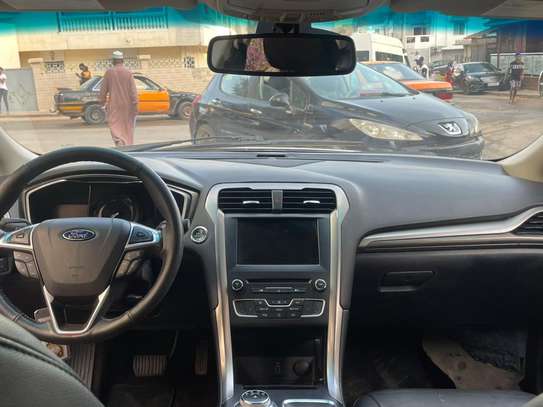 Location Ford Fusion image 3