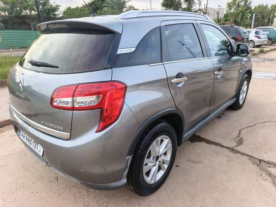 Citroën c4 aircross image 2