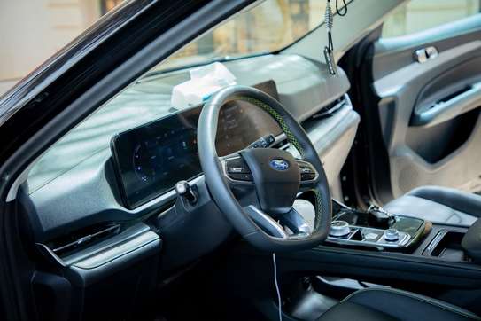 Ford Territory image 5