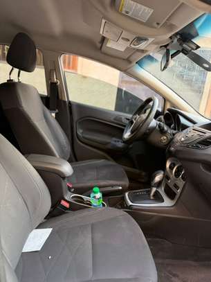 Ford fiesta image 8