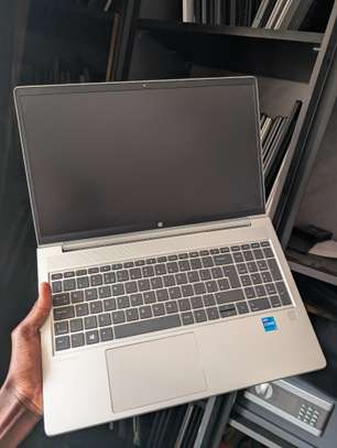 HP probook 840/850 g8 / 16gb ram / 512gb image 3
