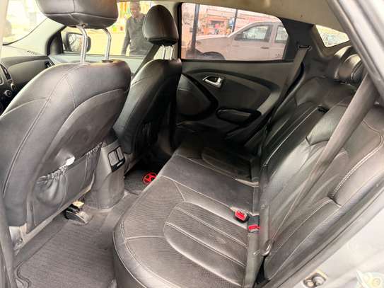 Hyundai Tucson image 8