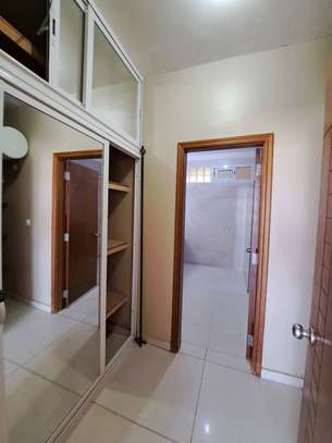 SPACIEUX APPARTEMENT 3 CHAMBRES A LOUER AUX ALMADIES image 4