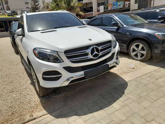 Mercedes gle 350 4 matic  2018 image 9