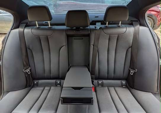 BMW *M5* _Xdrive 2018 image 2