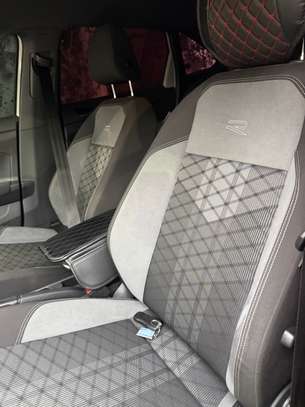 Volkswagen TAIGO image 10