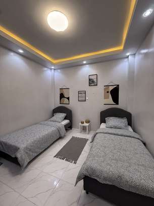 Appartement à Vendre Situé en face cité damel image 8