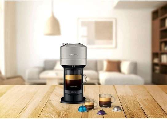 Machine à café capsule connectée NESPRESSO  Vertuo Next image 3