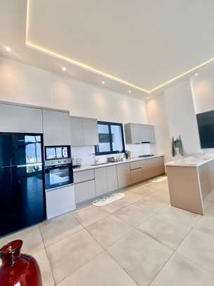 Appartement neuf de luxe à louer aux almadies route meridien image 5