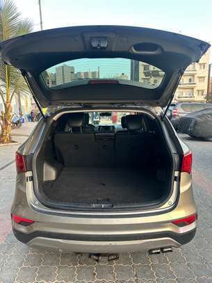 Hyundai Santa Fe  Sport 2.0T AWD 2017 image 13