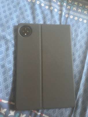 Tablette tactile 10 pouces Android 32 Go noire image 3