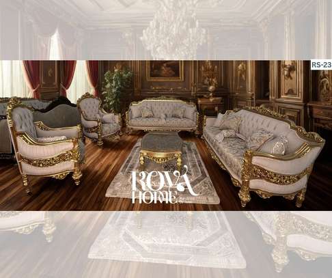 Salon classique royal gris clair et doré 5 places image 11