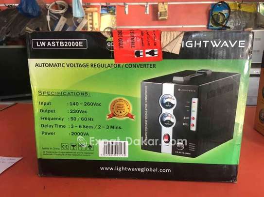 Régulateur 1 et 2kva image 2