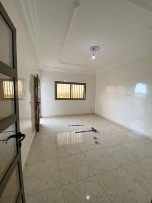 Superbe appartement de type F3 à louer à Mermoz Batrain image 13