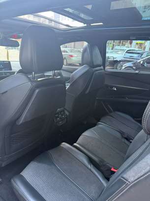 Peugeot 5008 Année: 2018 image 6