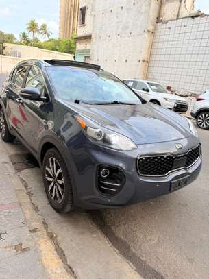 Kia Sportage image 3