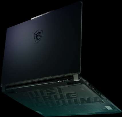 MSI CYBORG 15 RTX 4050 image 3