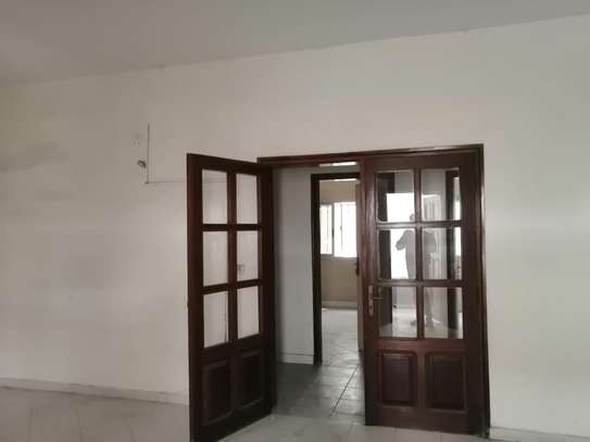 Appartement F4 au RDC avec garage au Scat Urbam image 3