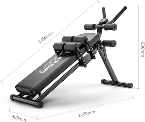 Machine d'entraînement pour les abdominaux image 13
