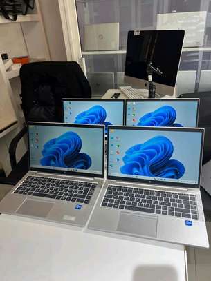 Hp elitebook  840 G8 core i5 11ème image 2