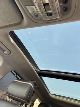 Hyundai Santa Fe ultimate image 5