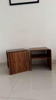 Meuble d’appoint , table basse armoire de rangement image 2