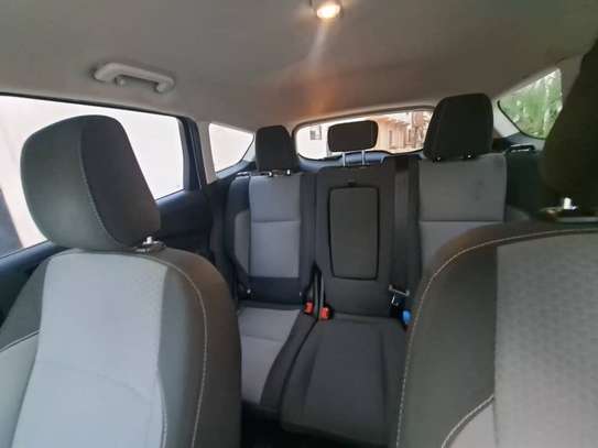 Ford Escape image 6