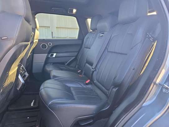 Range rover sport 2016 image 4