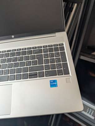 HP probook 450 g8 image 3